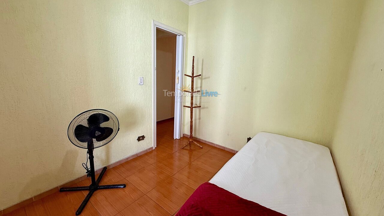 Apartamento para aluguel de temporada em Praia Grande (Vila Tupi)