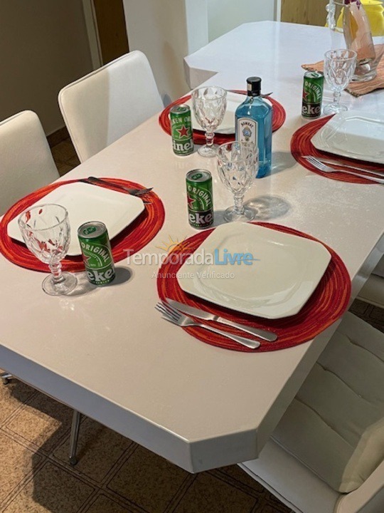 Apartment for vacation rental in Guarujá (Enseada)