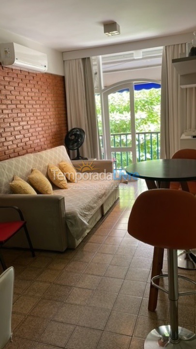 Apartment for vacation rental in Guarujá (Enseada)