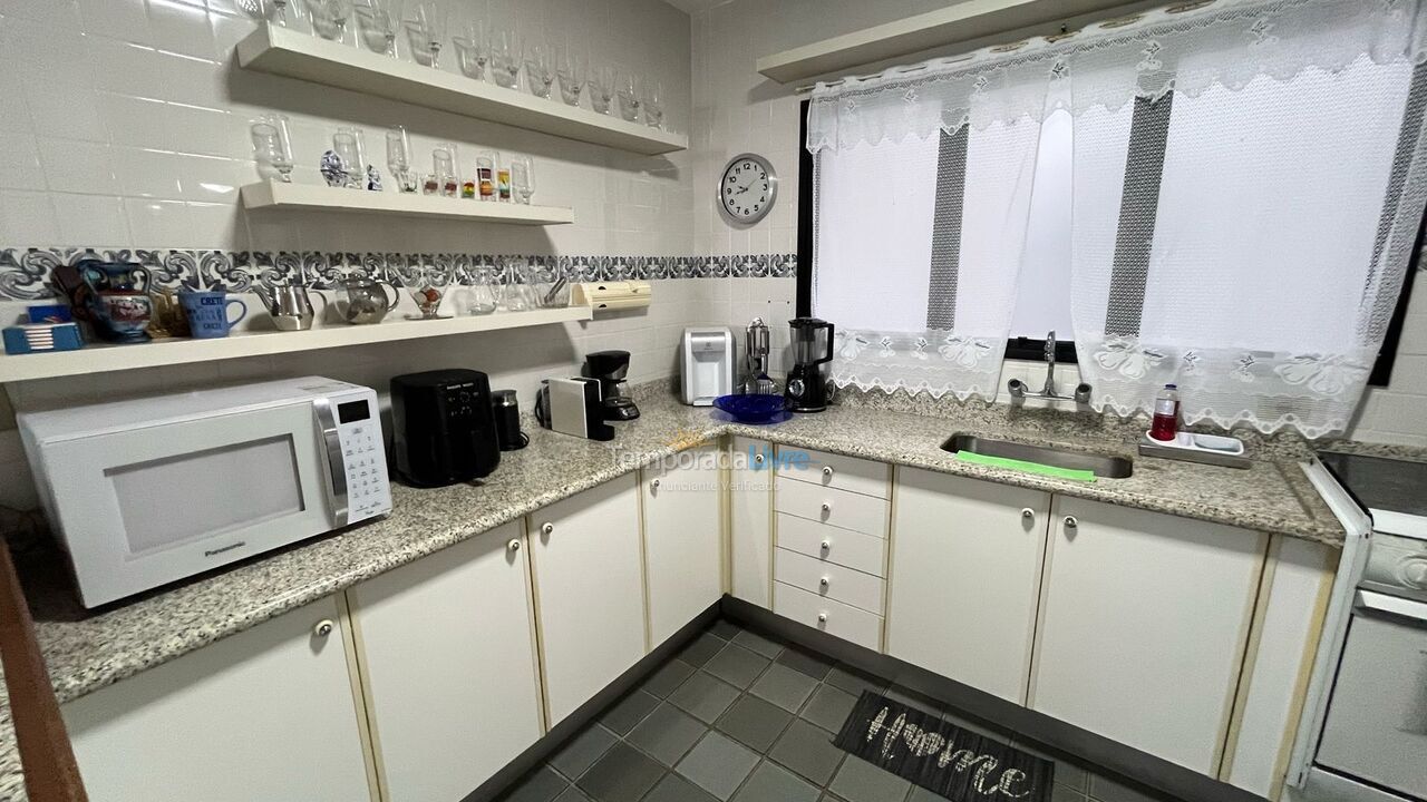 Apartamento para alquiler de vacaciones em Bertioga (Riviera de São Lourenço)