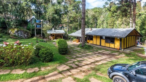 Cabana em terreno amplo, pet friendly