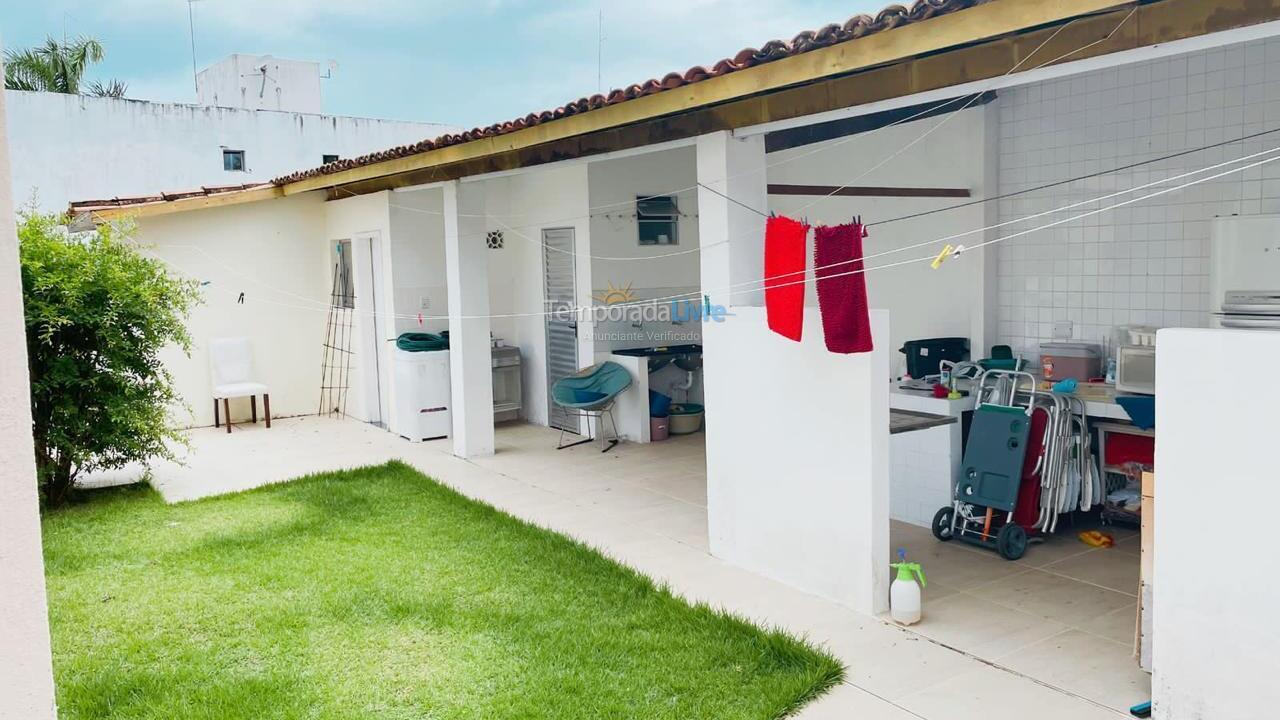 House for vacation rental in Camaçari (Praia de Guarajuba)