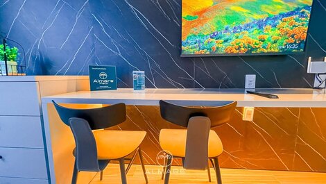 Setai Yacht Studio 2 - By Almare Flats