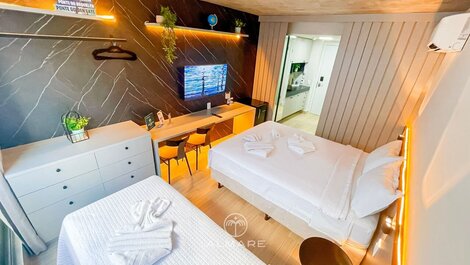 Setai Yacht Studio 2 - By Almare Flats