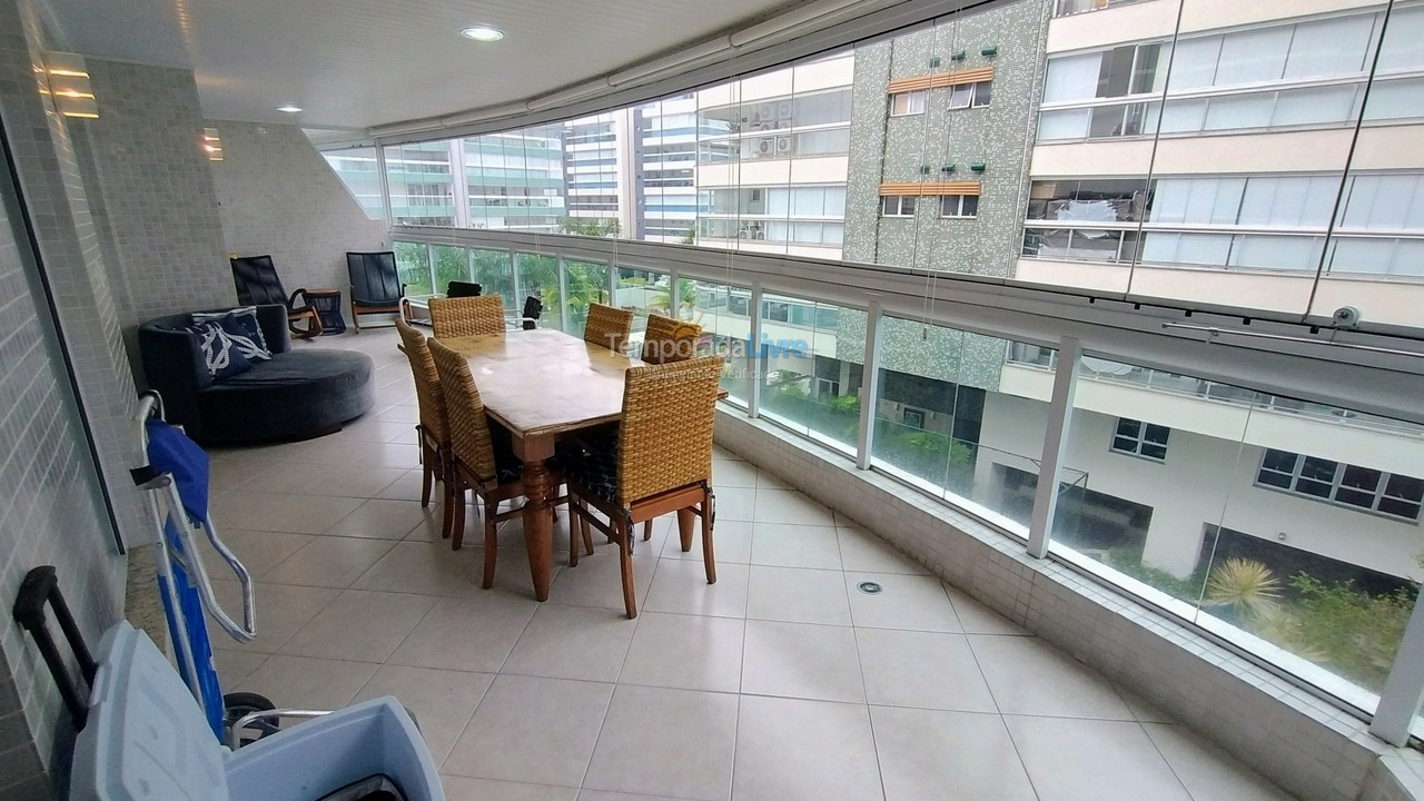 Apartamento para alquiler de vacaciones em Bertioga (Riviera de São Lourenço)