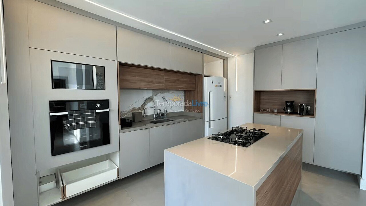 Apartamento para aluguel de temporada em Rio de Janeiro (Barra da Tijuca)