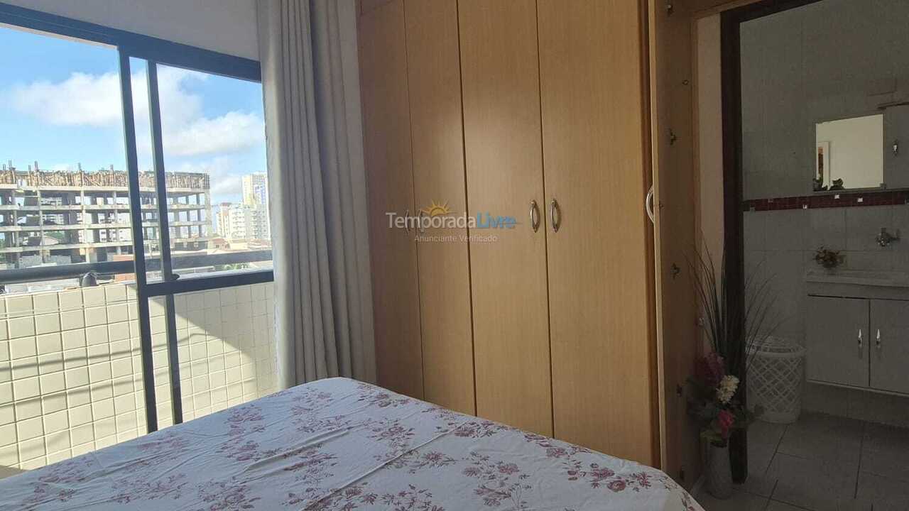 Apartamento para aluguel de temporada em Praia Grande (Praia do Caiçara)