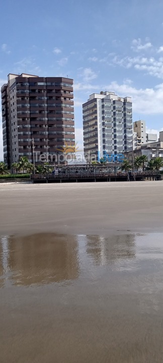 Apartamento para aluguel de temporada em Praia Grande (Praia do Caiçara)