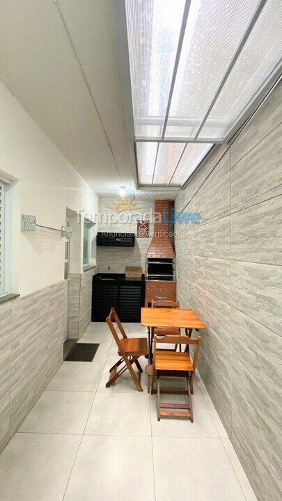 Apartamento para aluguel de temporada em Ubatuba (Maranduba)