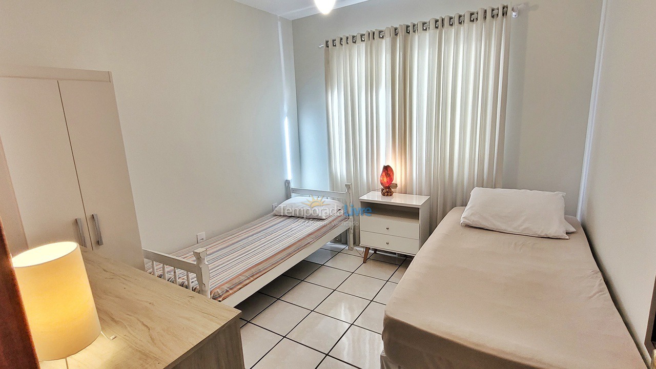 Apartment for vacation rental in Itapema (Meia Praia)