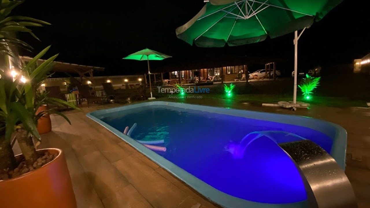 Casa para aluguel de temporada em São Francisco do Sul (Vila da Glória)