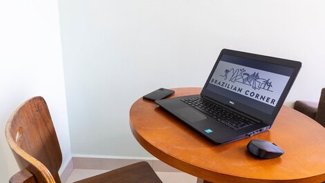 Piscina, metrô, academia | Brazillian Corner