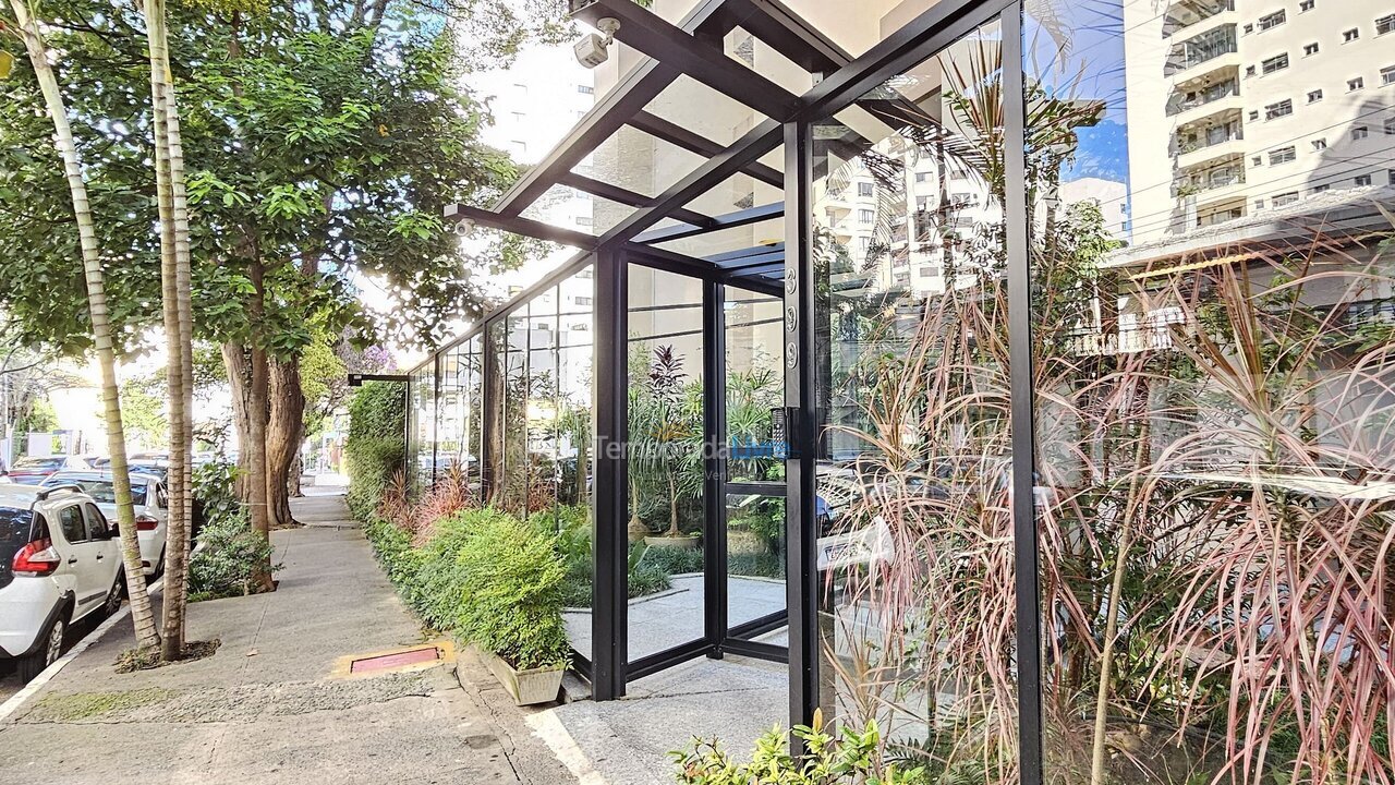 Apartamento para aluguel de temporada em São Paulo (Moema)