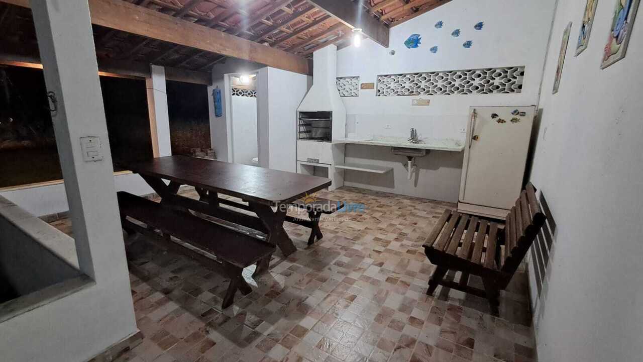 Casa para alquiler de vacaciones em Ubatuba (Lagoinha)