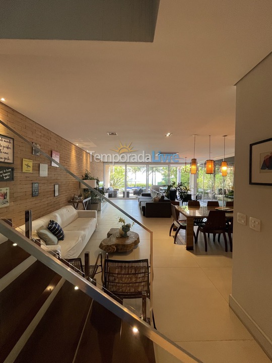 Casa para aluguel de temporada em São Sebastião (Maresias)