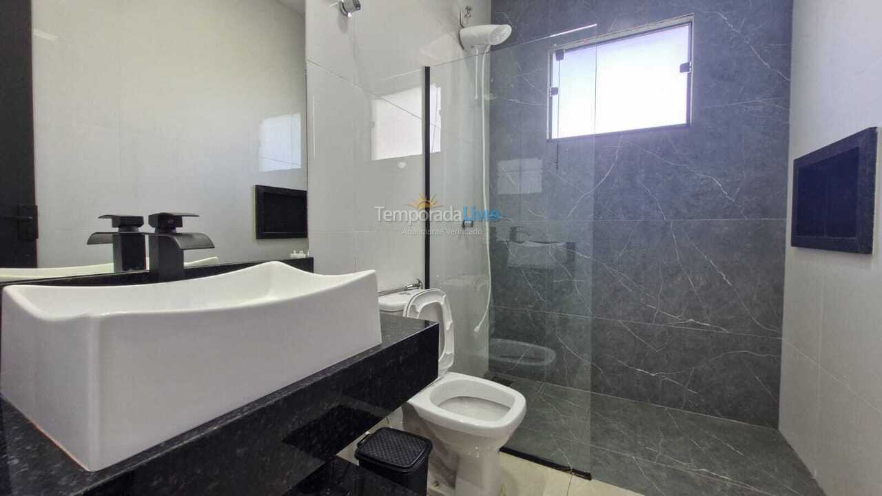 Casa para alquiler de vacaciones em Capitólio (água Limpa)