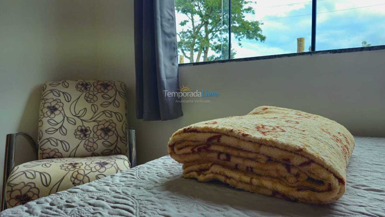 Casa para alquiler de vacaciones em Capitólio (água Limpa)