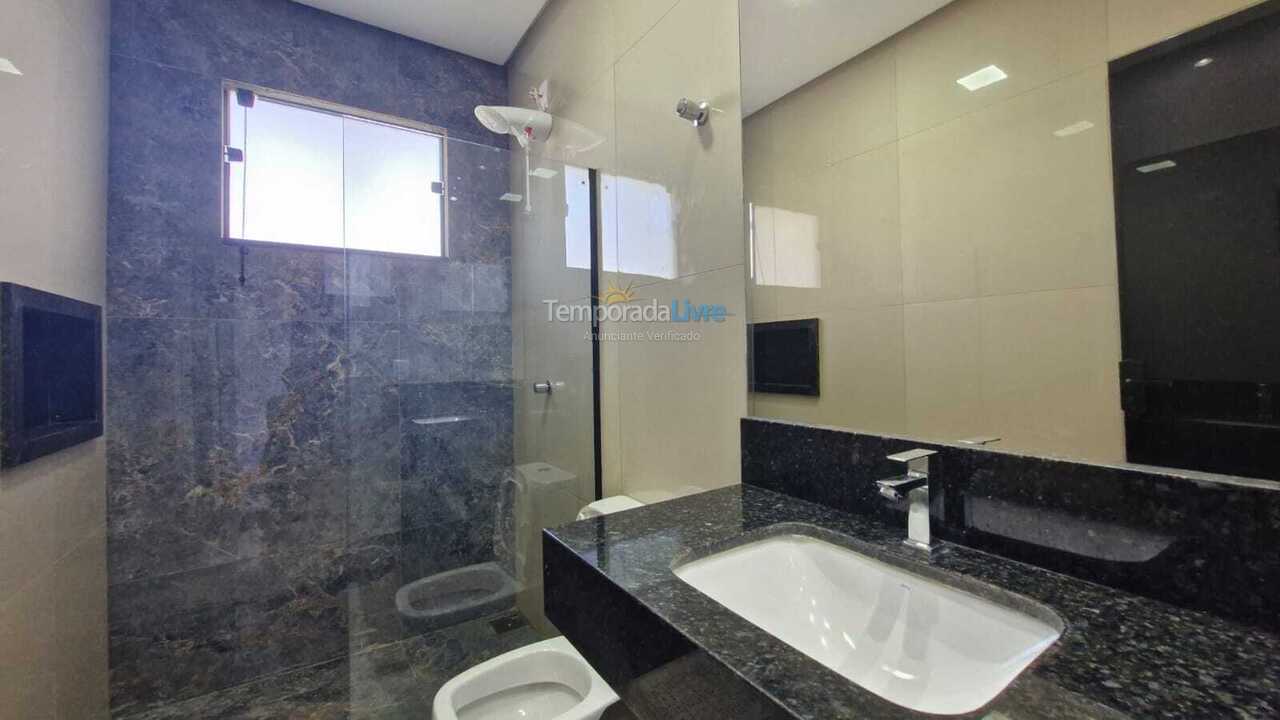 Casa para alquiler de vacaciones em Capitólio (água Limpa)