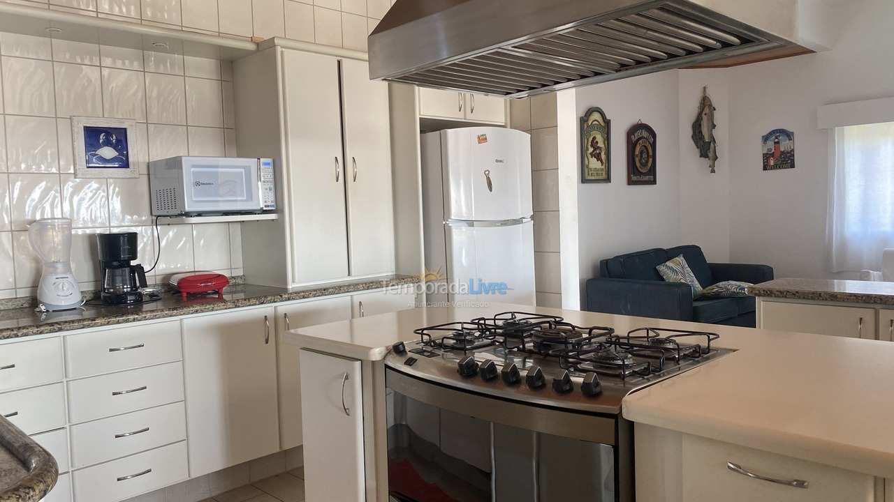 Casa para alquiler de vacaciones em Bombinhas (Canto Grande)