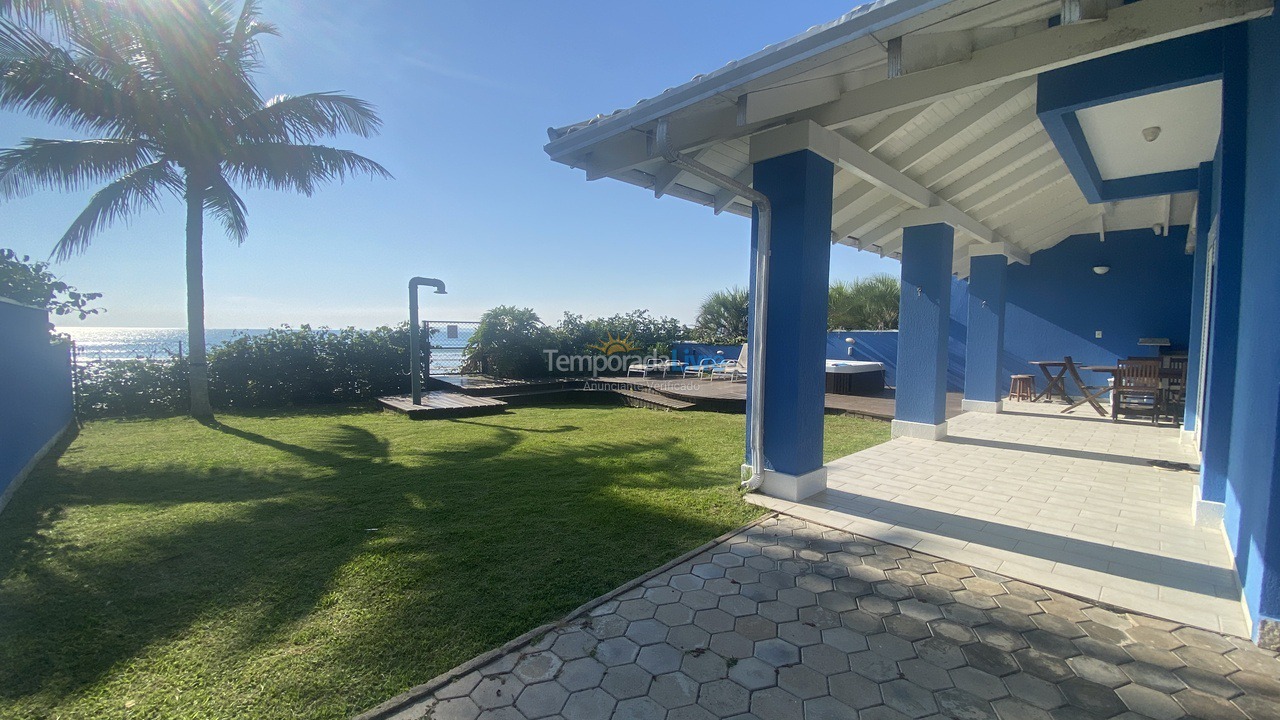 Casa para alquiler de vacaciones em Bombinhas (Canto Grande)