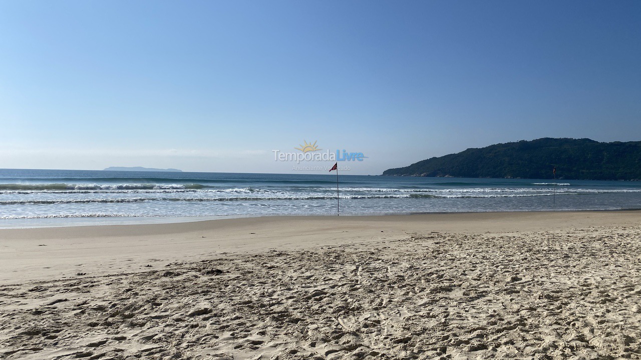 Casa para alquiler de vacaciones em Bombinhas (Canto Grande)