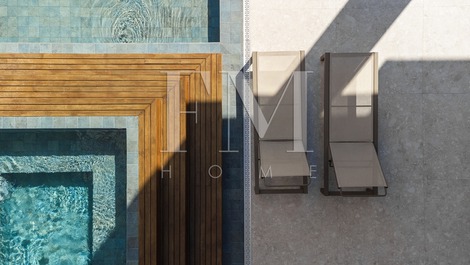 El ático dúplex en el condominio Luxury Concept