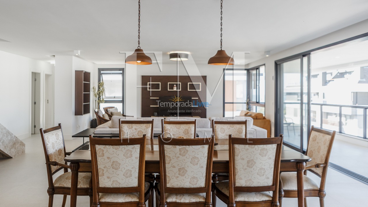 Apartamento para alquiler de vacaciones em Florianópolis (Jurere Tradicional)