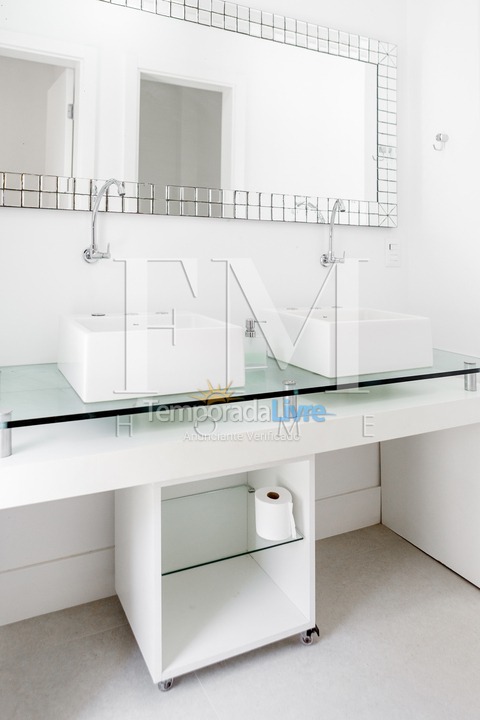 Apartamento para alquiler de vacaciones em Florianópolis (Jurere Tradicional)