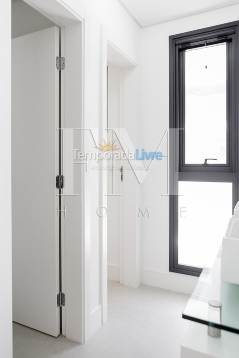 Apartamento para alquiler de vacaciones em Florianópolis (Jurere Tradicional)