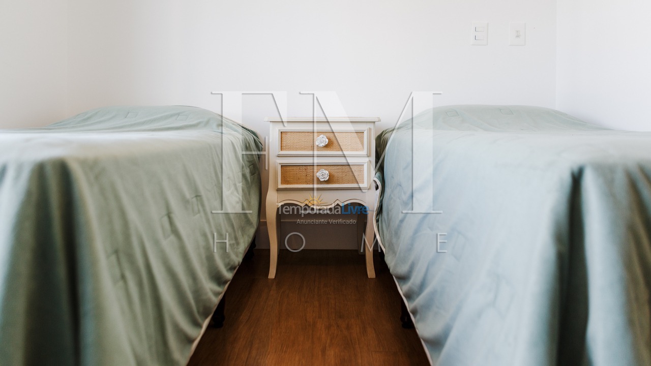 Apartamento para alquiler de vacaciones em Florianópolis (Jurere Tradicional)