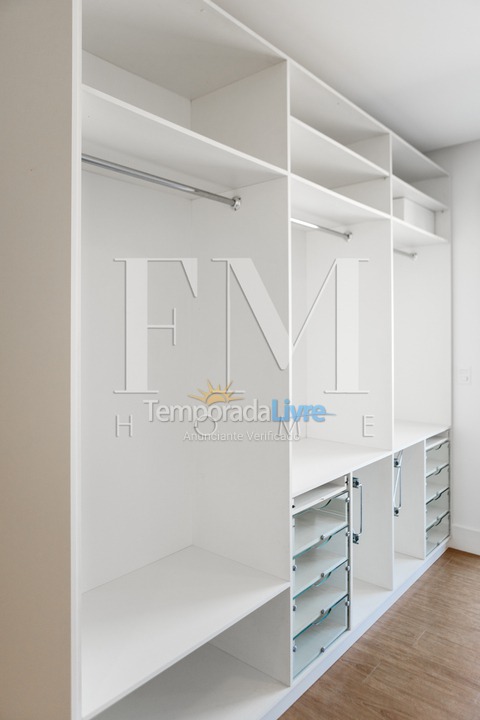 Apartamento para alquiler de vacaciones em Florianópolis (Jurere Tradicional)