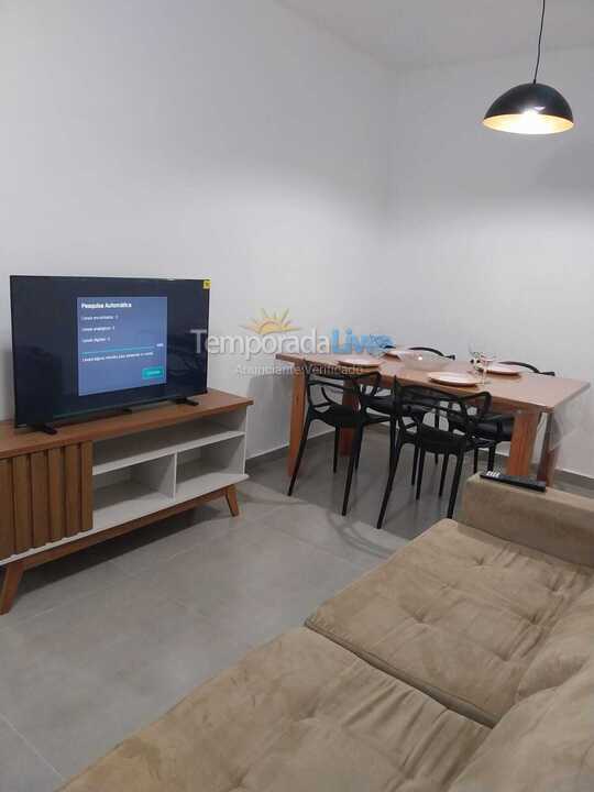 Apartamento para aluguel de temporada em Caraguatatuba (Martim de Sá)