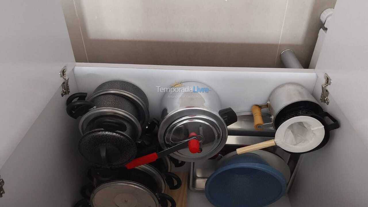 Apartamento para aluguel de temporada em Caraguatatuba (Martim de Sá)