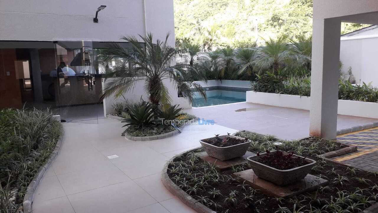 Apartamento para aluguel de temporada em Caraguatatuba (Martim de Sá)