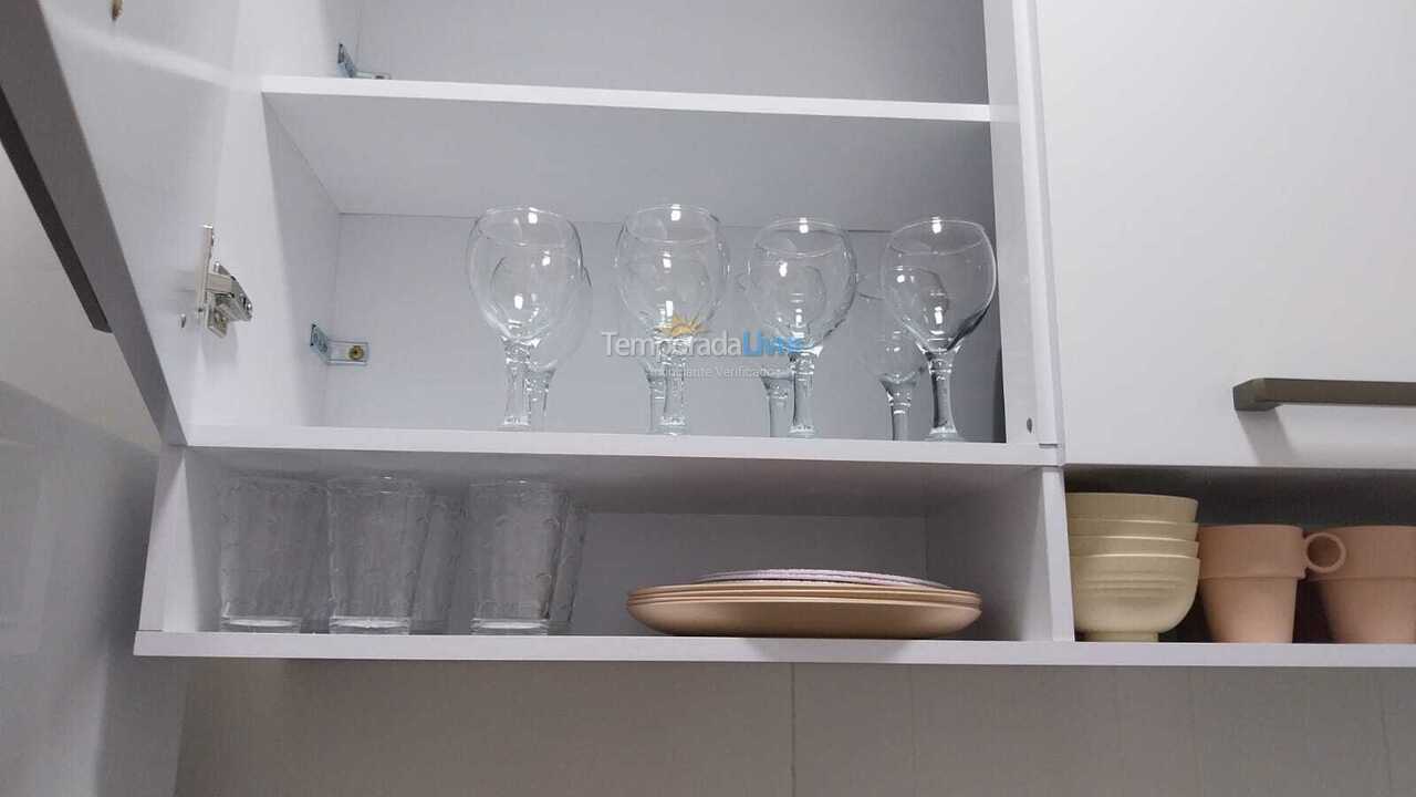Apartamento para aluguel de temporada em Caraguatatuba (Martim de Sá)