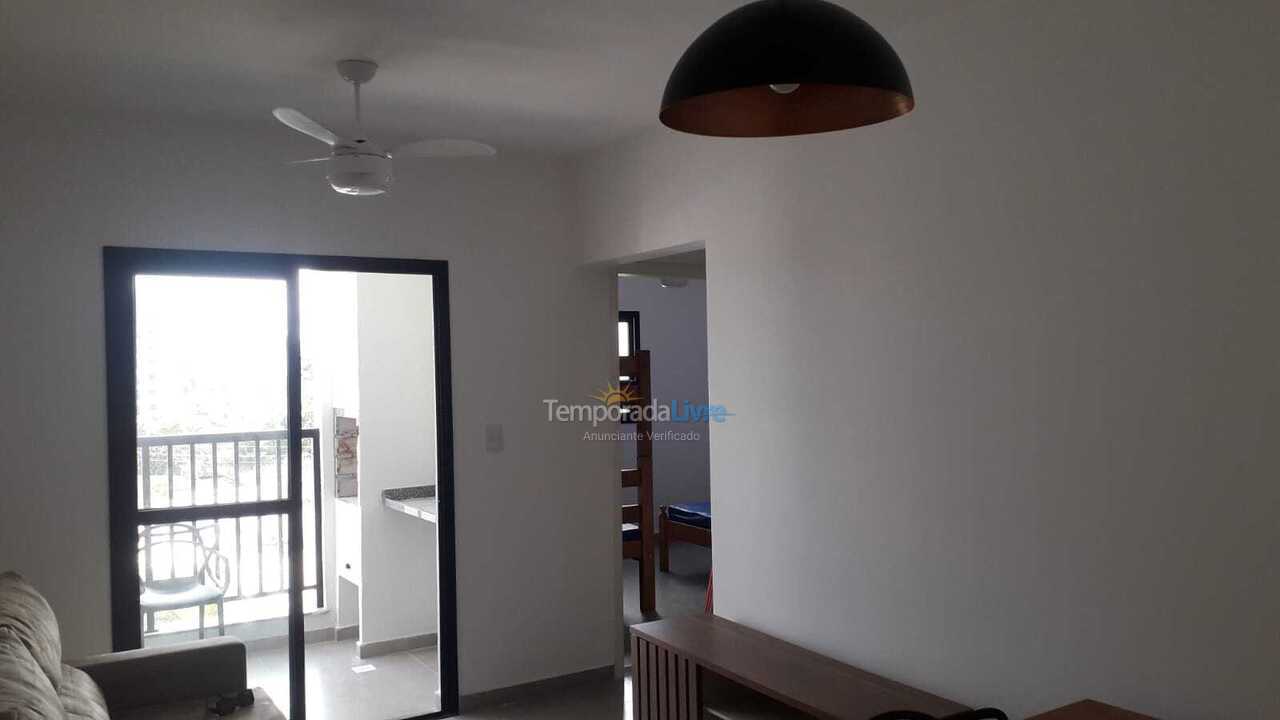 Apartamento para aluguel de temporada em Caraguatatuba (Martim de Sá)