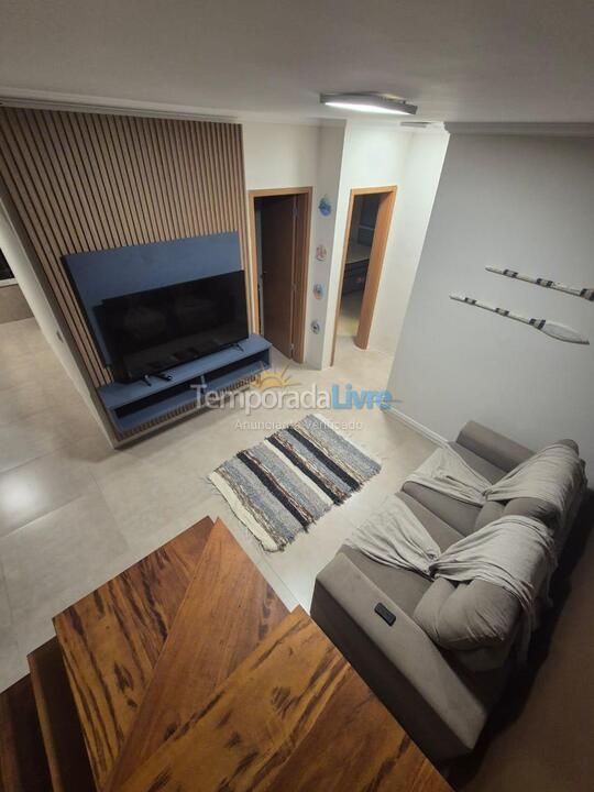 Apartamento para alquiler de vacaciones em Ubatuba (Praia das Toninhas)