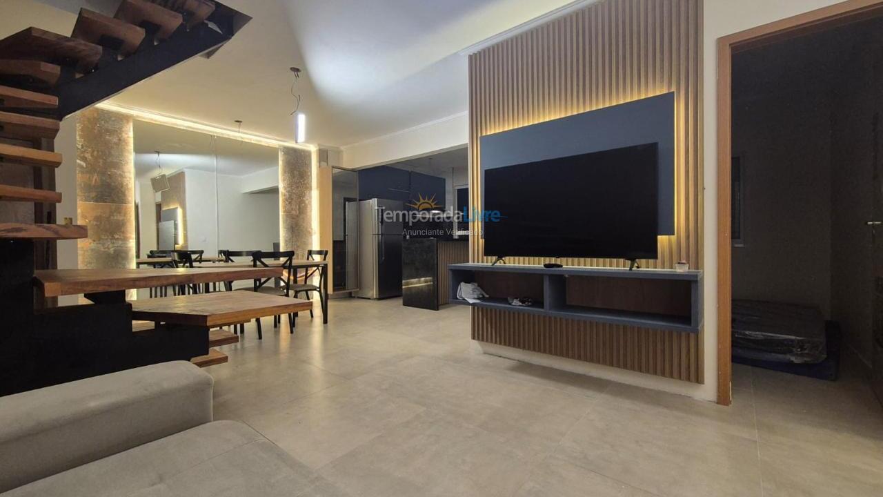 Apartamento para alquiler de vacaciones em Ubatuba (Praia das Toninhas)