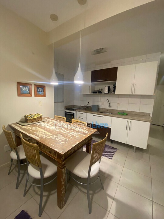 Apartamento para aluguel de temporada em Florianópolis (Cachoeira do Bom Jesus)