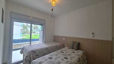 Apartment on the grass - module 7