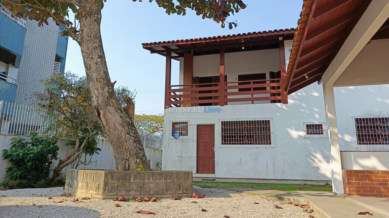 House for vacation rental in Florianópolis (Cachoeira do Bom Jesus)