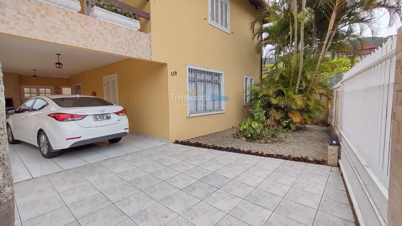 Casa para alquiler de vacaciones em Florianópolis (Cachoeira do Bom Jesus)