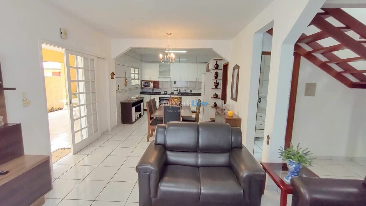 Casa para alquiler de vacaciones em Florianópolis (Cachoeira do Bom Jesus)