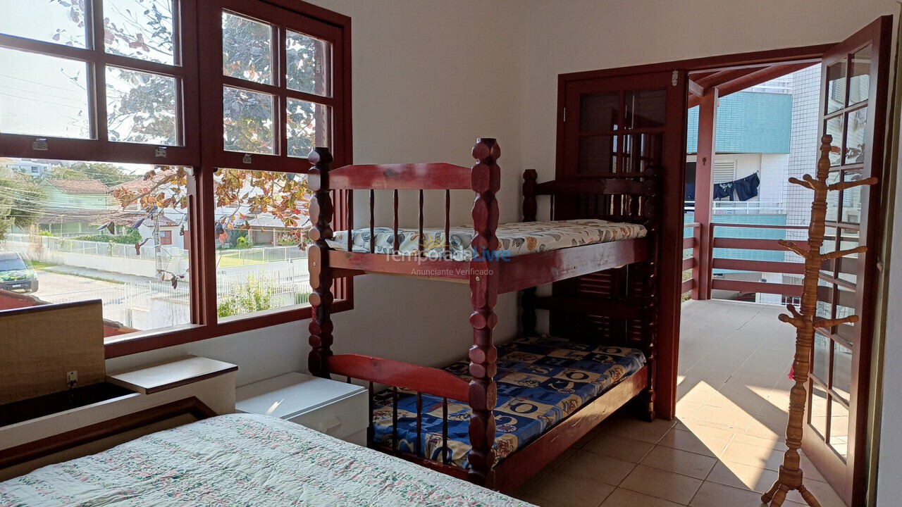 House for vacation rental in Florianópolis (Cachoeira do Bom Jesus)