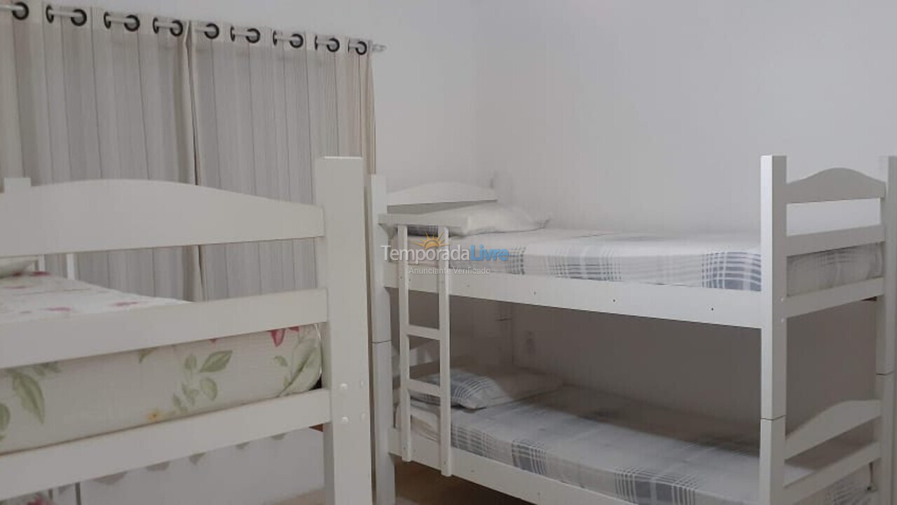 Apartamento para alquiler de vacaciones em Florianópolis (Cachoeira do Bom Jesus)