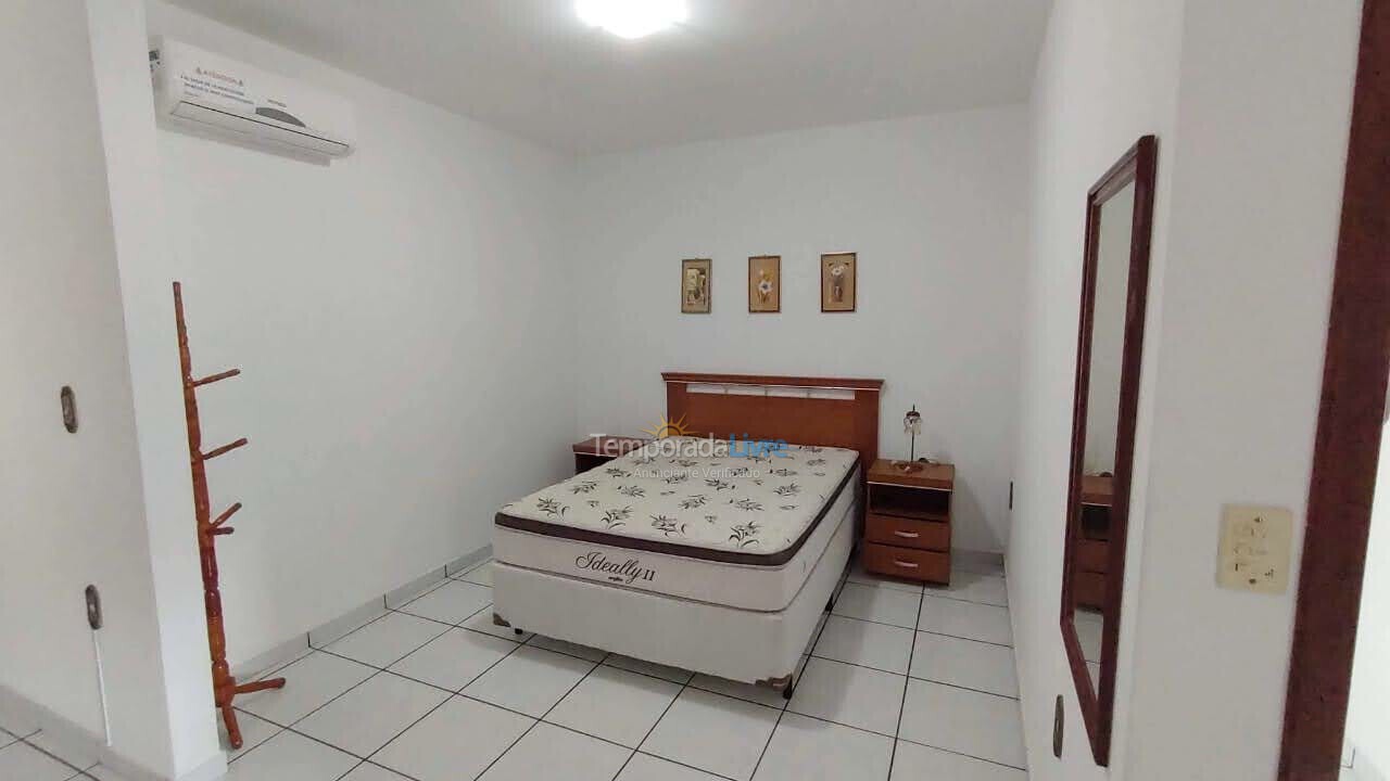 Casa para alquiler de vacaciones em Florianópolis (Cachoeira do Bom Jesus)
