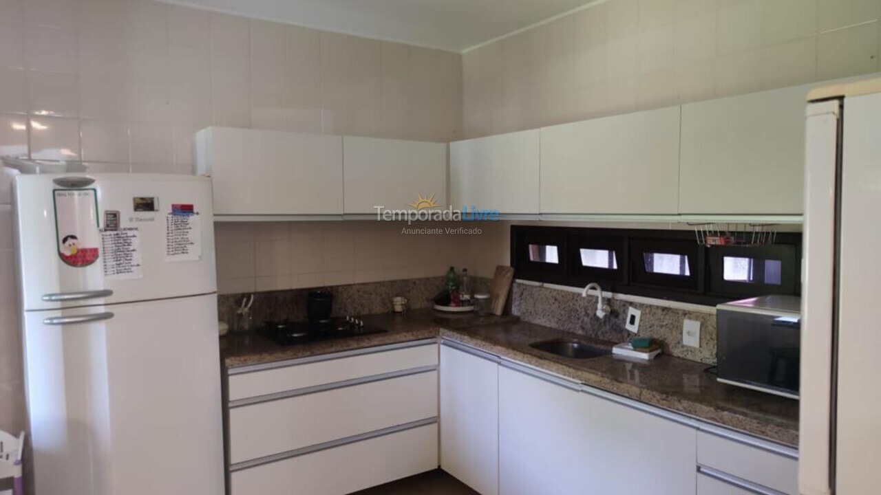 Casa para aluguel de temporada em Florianopolis (Praia dos Ingleses)