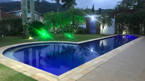 CASA ALTO PADRAO EM JUQUEHY