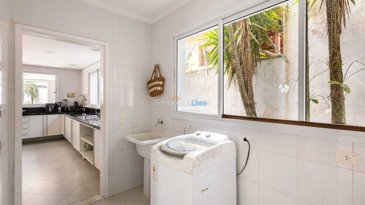 Casa para aluguel de temporada em São Sebastião (Juquehy)