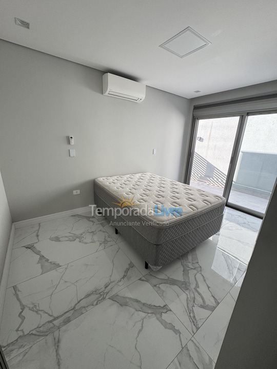 Casa para aluguel de temporada em Bertioga (Praia de Guaratuba)